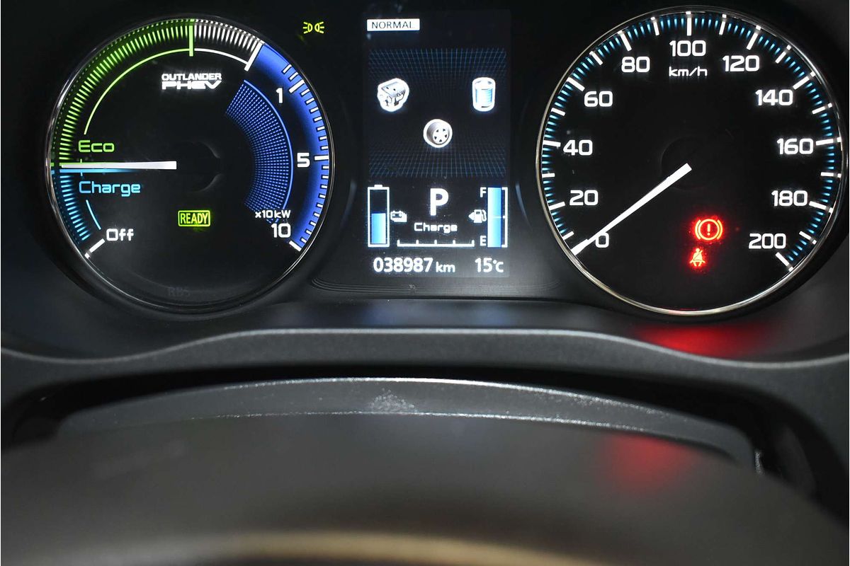 2020 Mitsubishi Outlander ES ZL