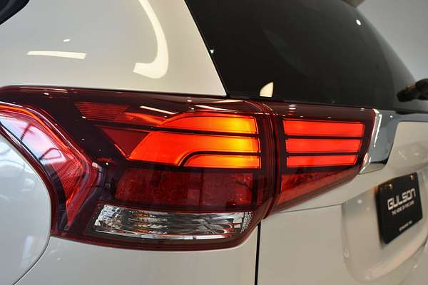 2020 Mitsubishi Outlander ES ZL