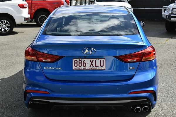 2017 Hyundai Elantra SR Turbo AD