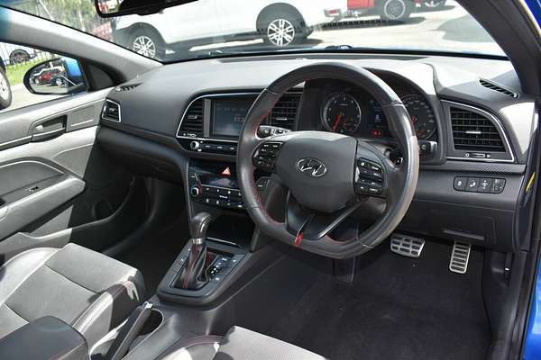 2017 Hyundai Elantra SR Turbo AD