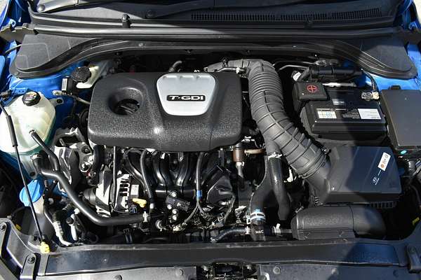 2017 Hyundai Elantra SR Turbo AD