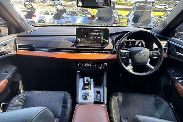 2022 Mitsubishi Outlander Exceed Tourer ZM