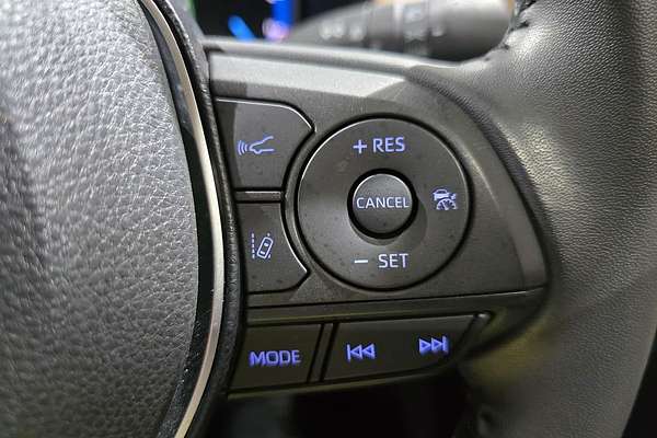 2021 Toyota RAV4 Cruiser AXAH52R