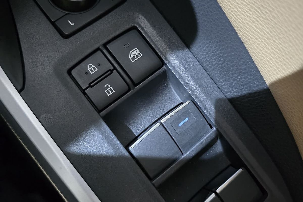 2021 Toyota RAV4 Cruiser AXAH52R