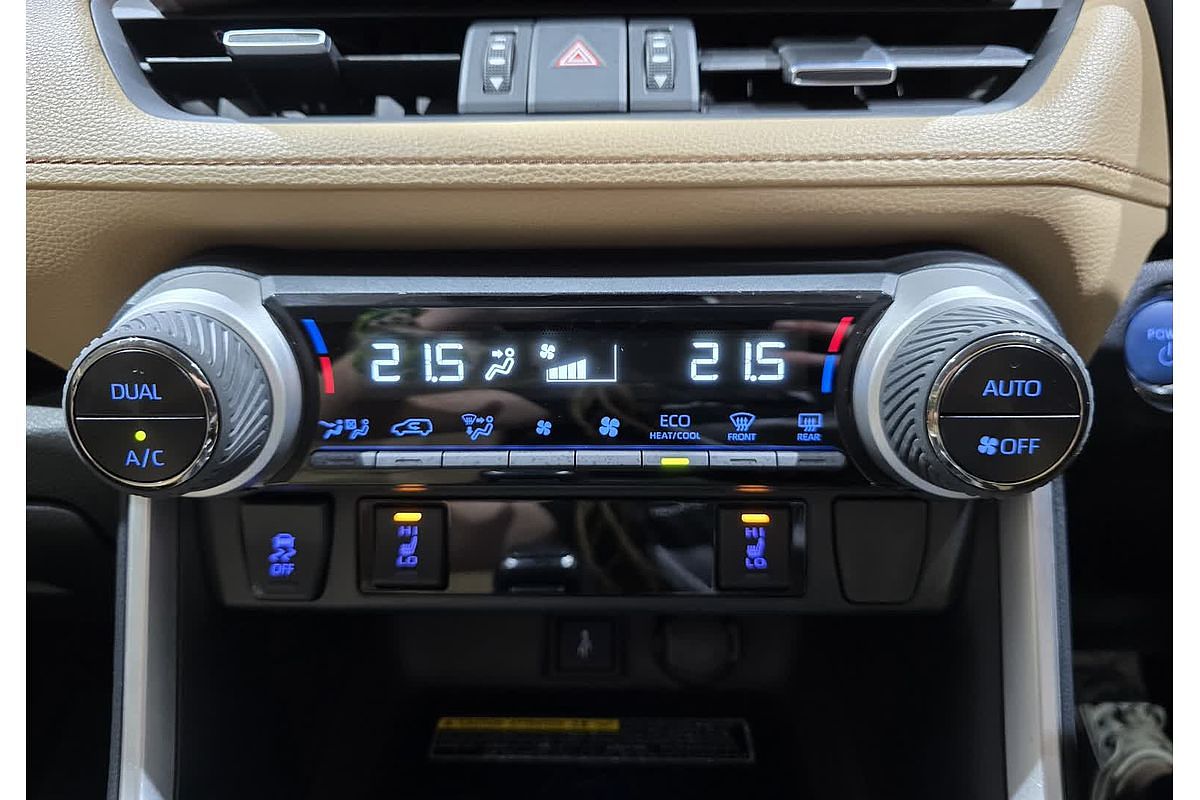2021 Toyota RAV4 Cruiser AXAH52R