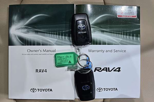 2021 Toyota RAV4 Cruiser AXAH52R