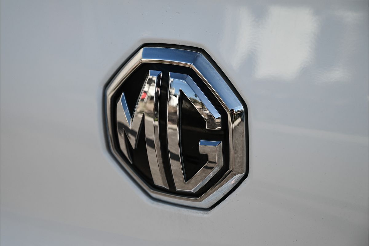 2018 MG ZS Essence AZS1
