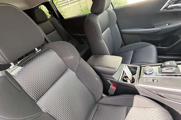 2024 Mitsubishi Outlander LS ZM