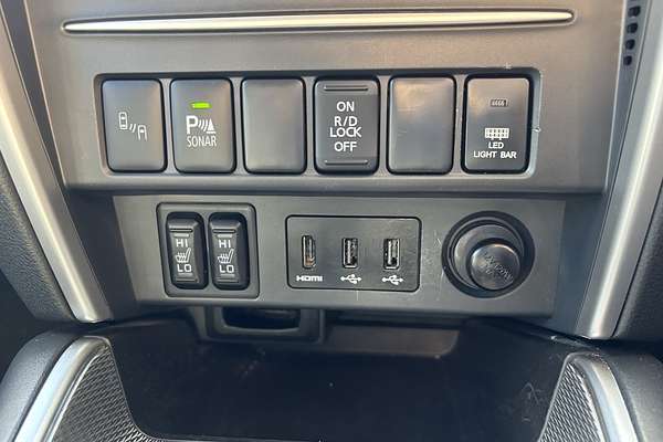 2020 Mitsubishi Triton GLS Premium MR 4X4