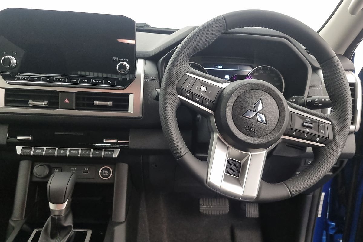 2025 Mitsubishi Triton GLS MV 4X4