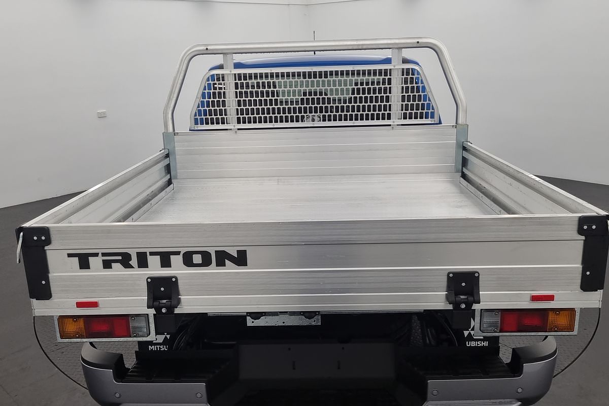 2025 Mitsubishi Triton GLS MV 4X4