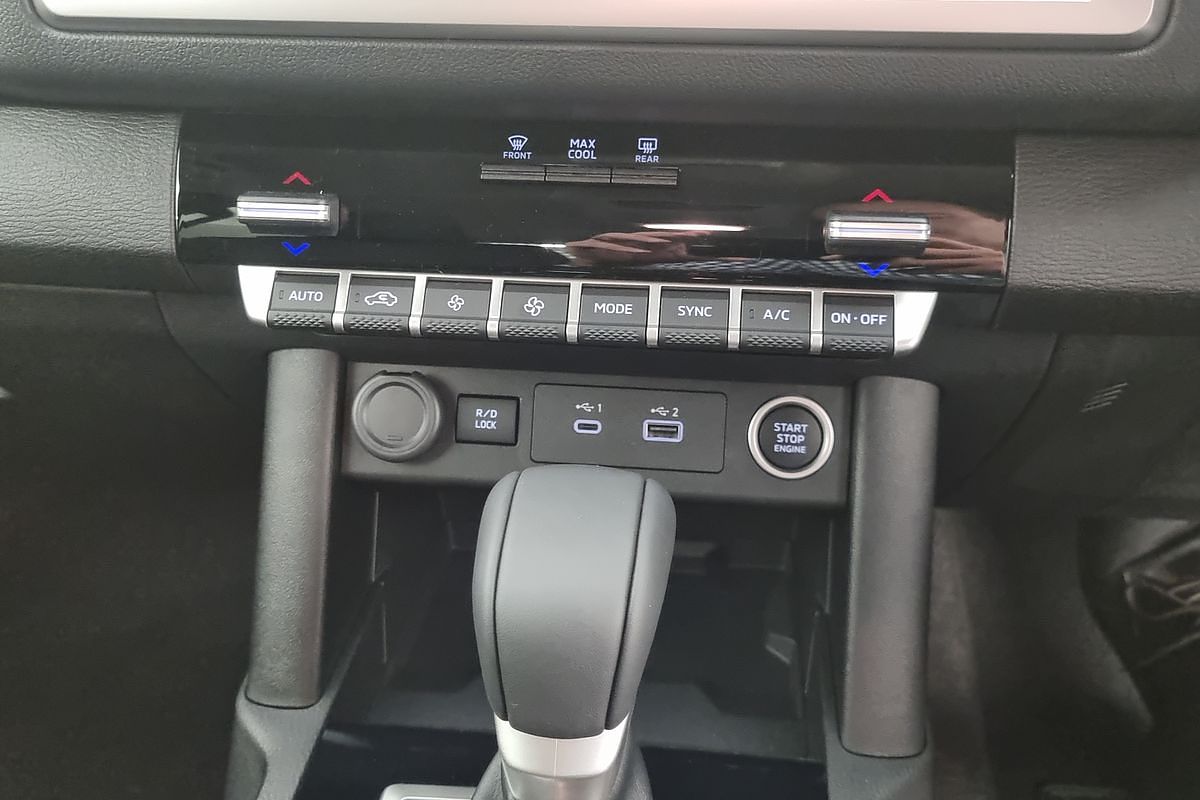 2025 Mitsubishi Triton GLS MV 4X4