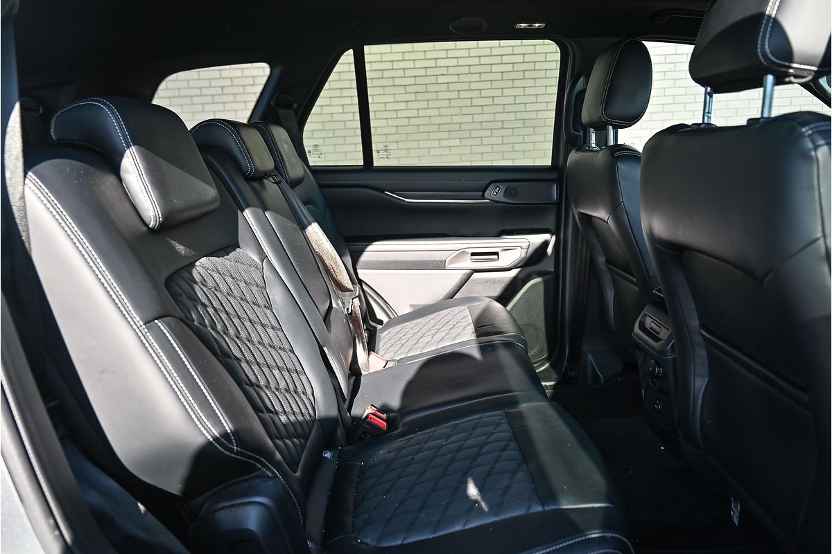 2023 Ford Everest Platinum