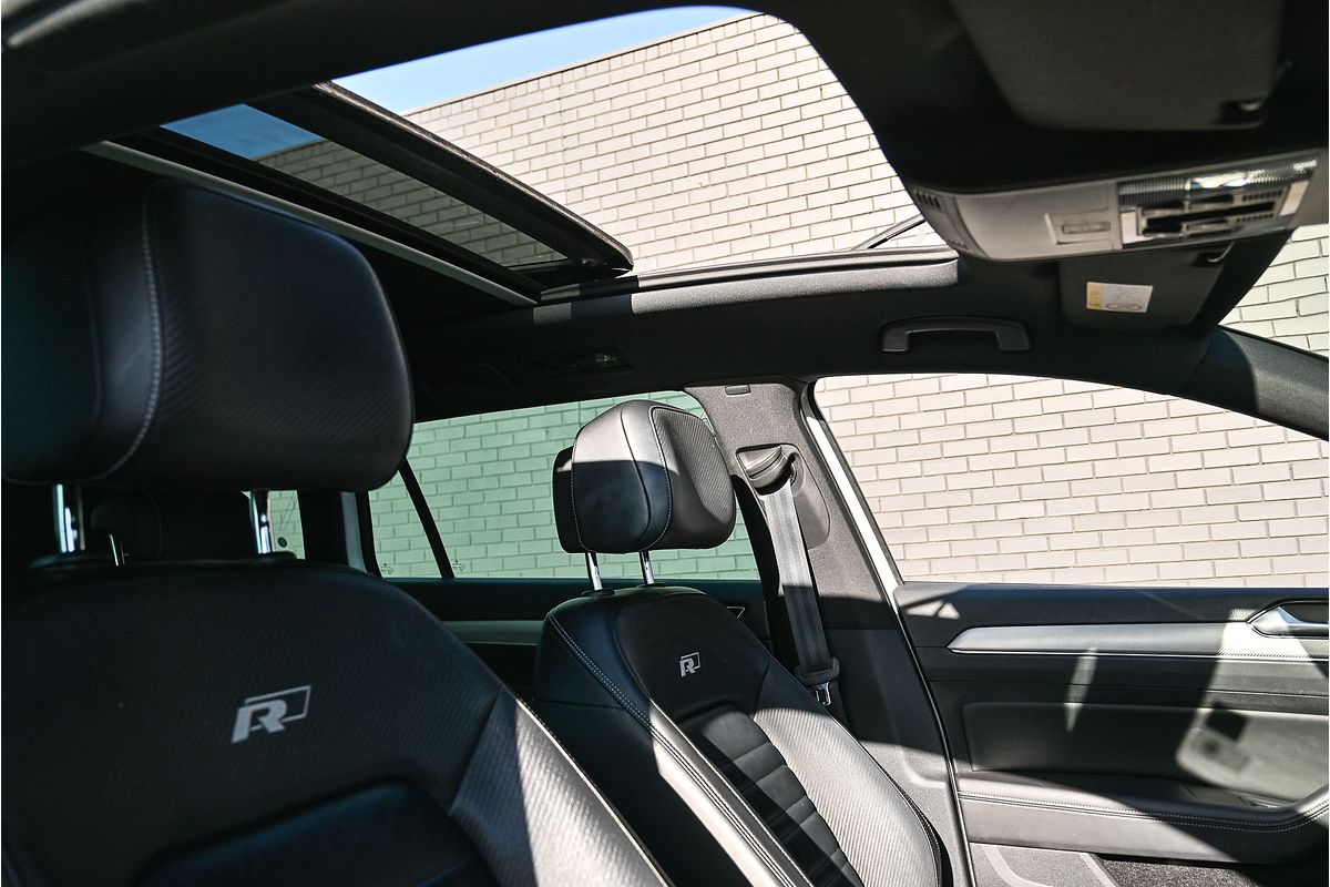 2018 Volkswagen Passat 206TSI R-Line B8