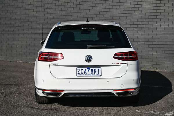 2018 Volkswagen Passat 206TSI R-Line B8