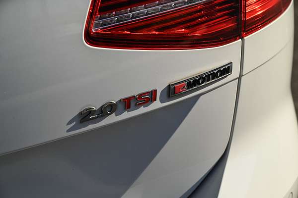 2018 Volkswagen Passat 206TSI R-Line B8