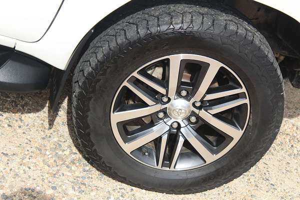 2017 Toyota Hilux SR5 GUN126R 4X4