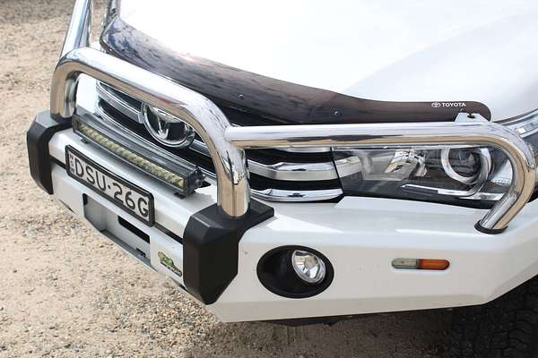 2017 Toyota Hilux SR5 GUN126R 4X4