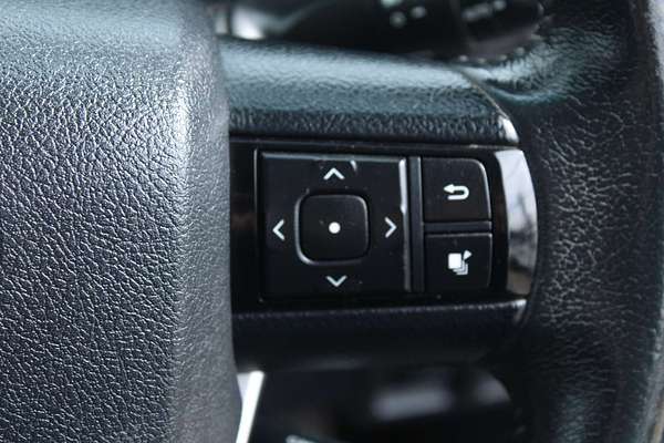 2017 Toyota Hilux SR5 GUN126R 4X4