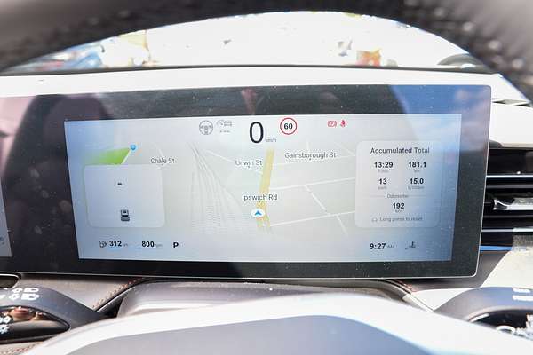 2025 MG HS Essence AS33