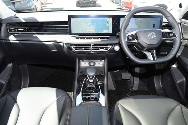 2025 MG HS Essence AS33