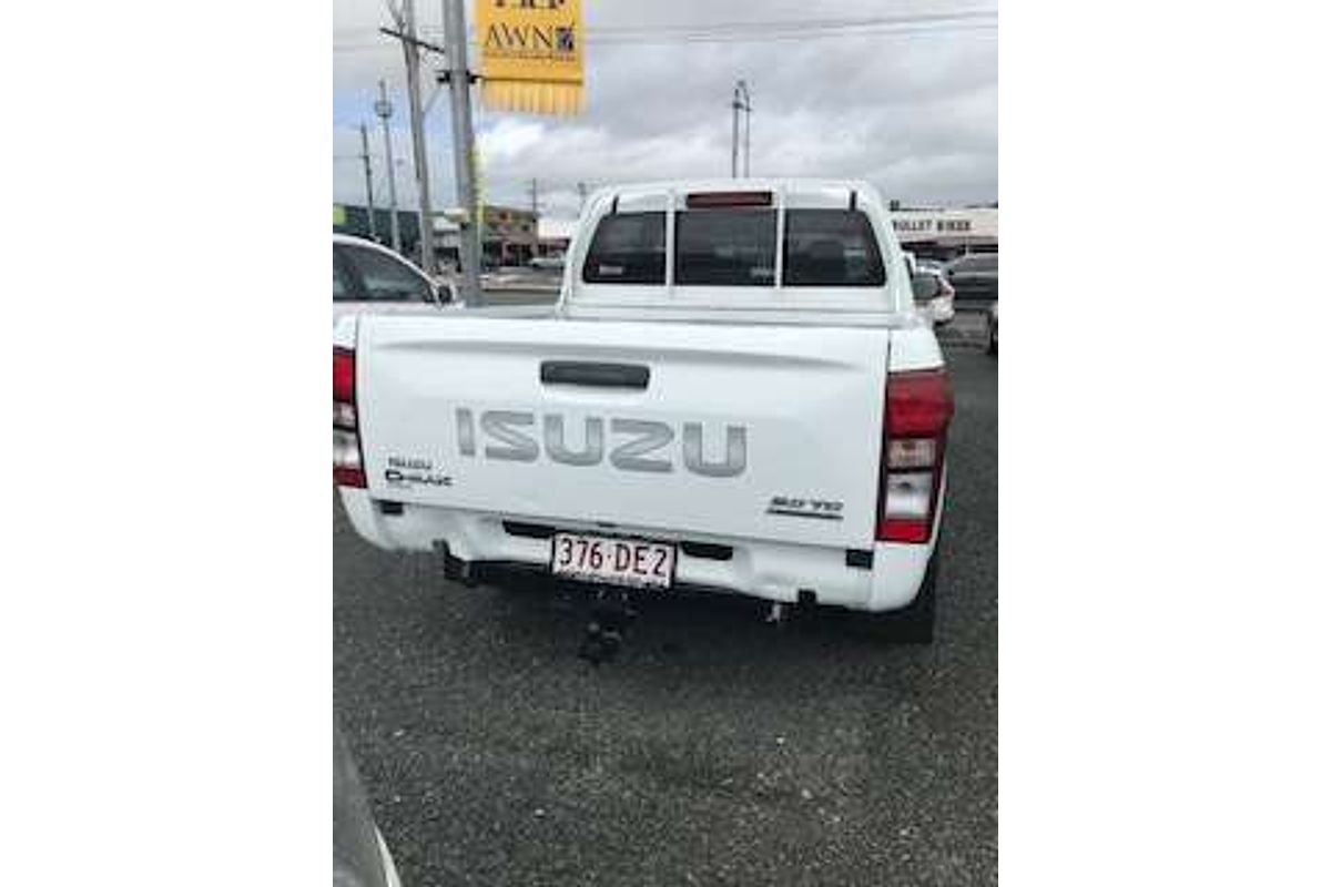 2017 Isuzu D-MAX SX High Ride  Rear Wheel Drive