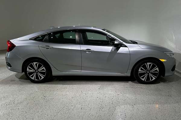 2017 Honda Civic VTi-LX 10th Gen