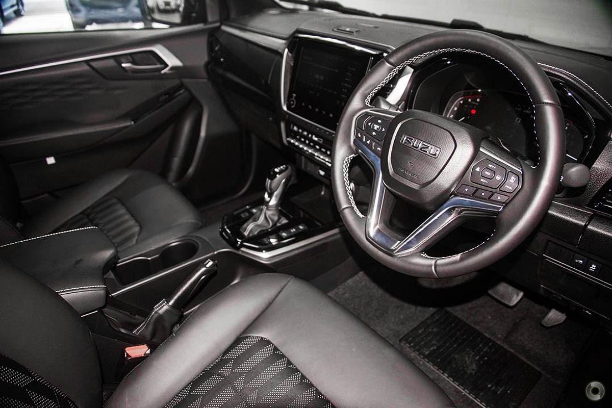2025 Isuzu D-MAX LS-U+ 4X4