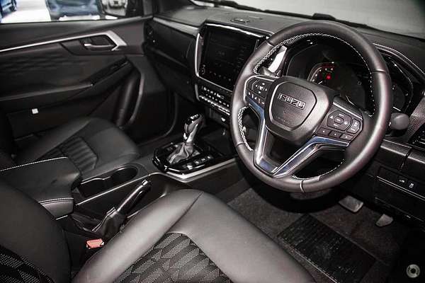 2025 Isuzu D-MAX LS-U+ 4X4