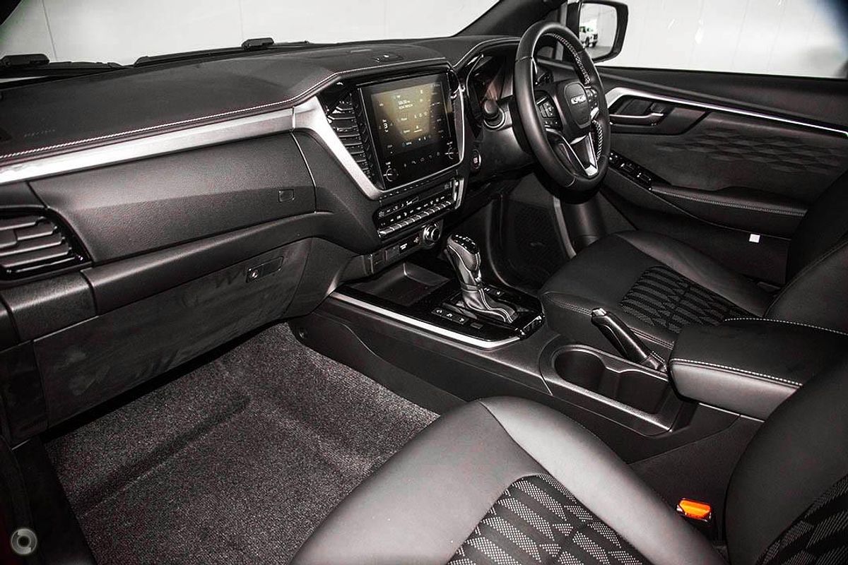 2025 Isuzu D-MAX LS-U+ 4X4