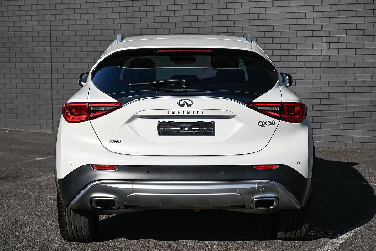 2018 INFINITI QX30 Sport H15