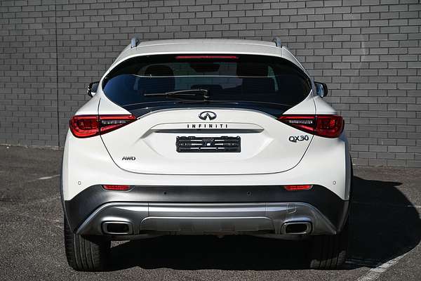 2018 INFINITI QX30 Sport H15