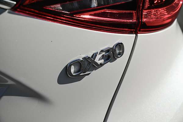 2018 INFINITI QX30 Sport H15