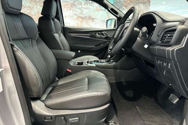 2025 Isuzu MU-X LS-T