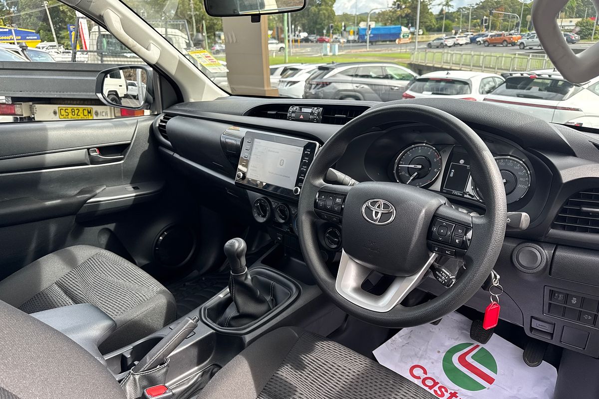 2024 Toyota Hilux SR GUN126R 4X4