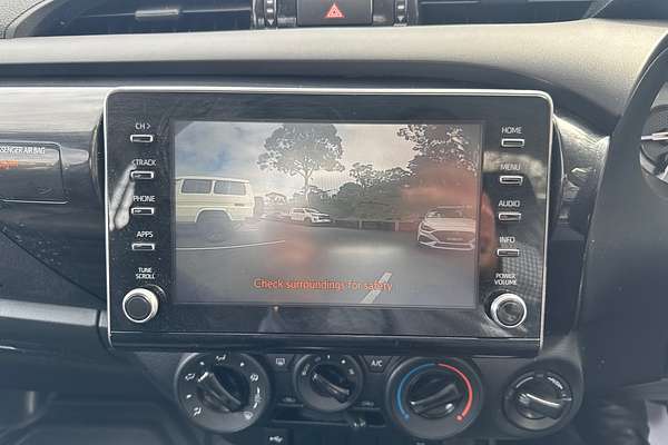 2024 Toyota Hilux SR GUN126R 4X4