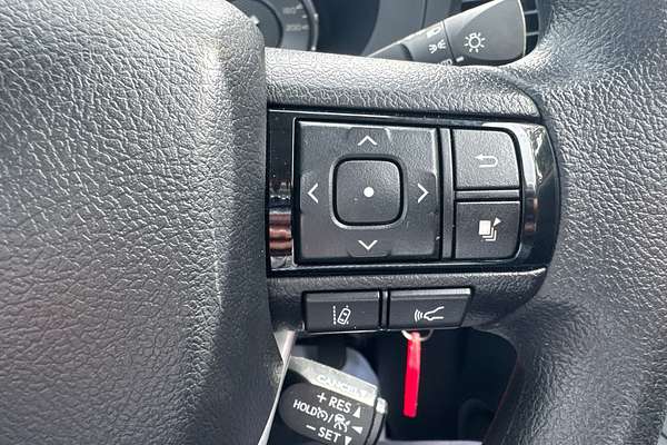 2024 Toyota Hilux SR GUN126R 4X4