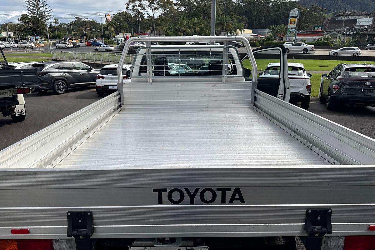 2024 Toyota Hilux SR GUN126R 4X4