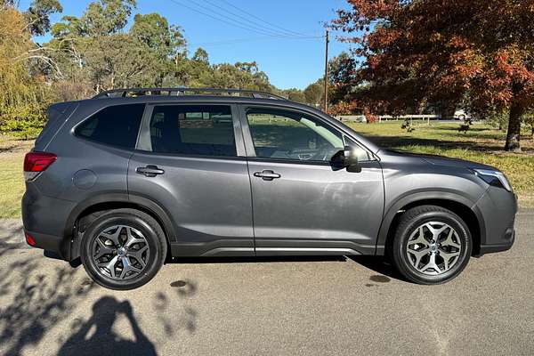 2023 Subaru Forester 2.5i S5