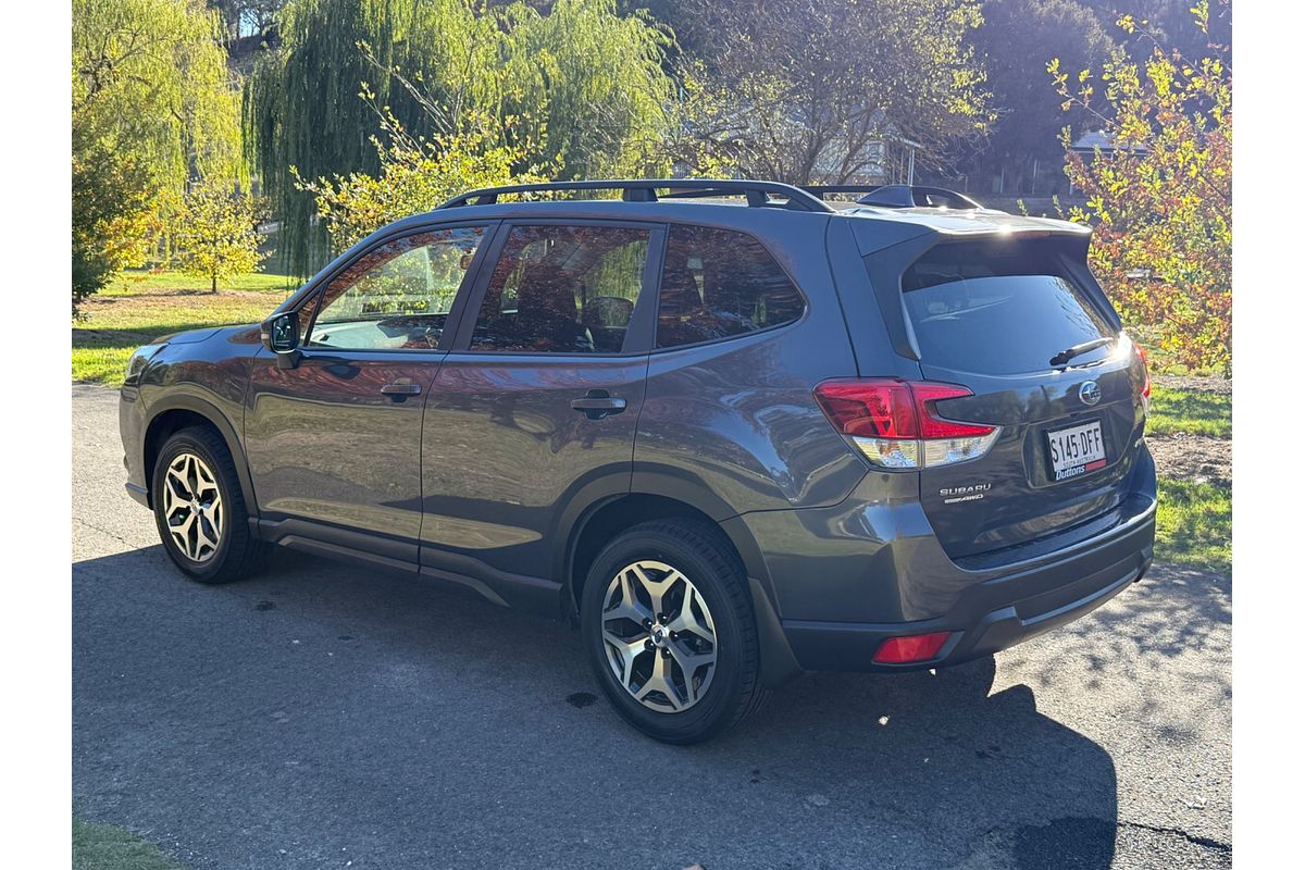 2023 Subaru Forester 2.5i S5