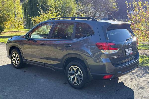 2023 Subaru Forester 2.5i S5