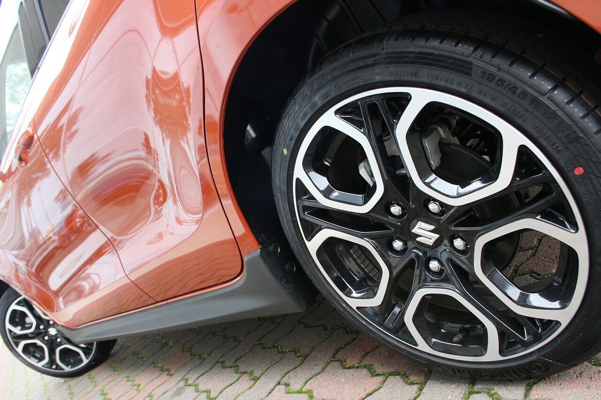 2025 Suzuki Swift Sport AZ Series II