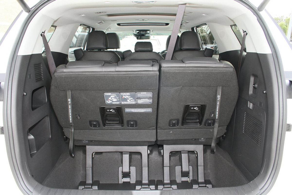 2022 Kia Carnival Platinum KA4