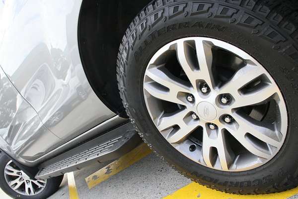 2017 Ford Everest Trend UA