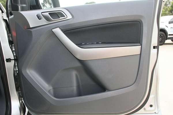 2017 Ford Everest Trend UA