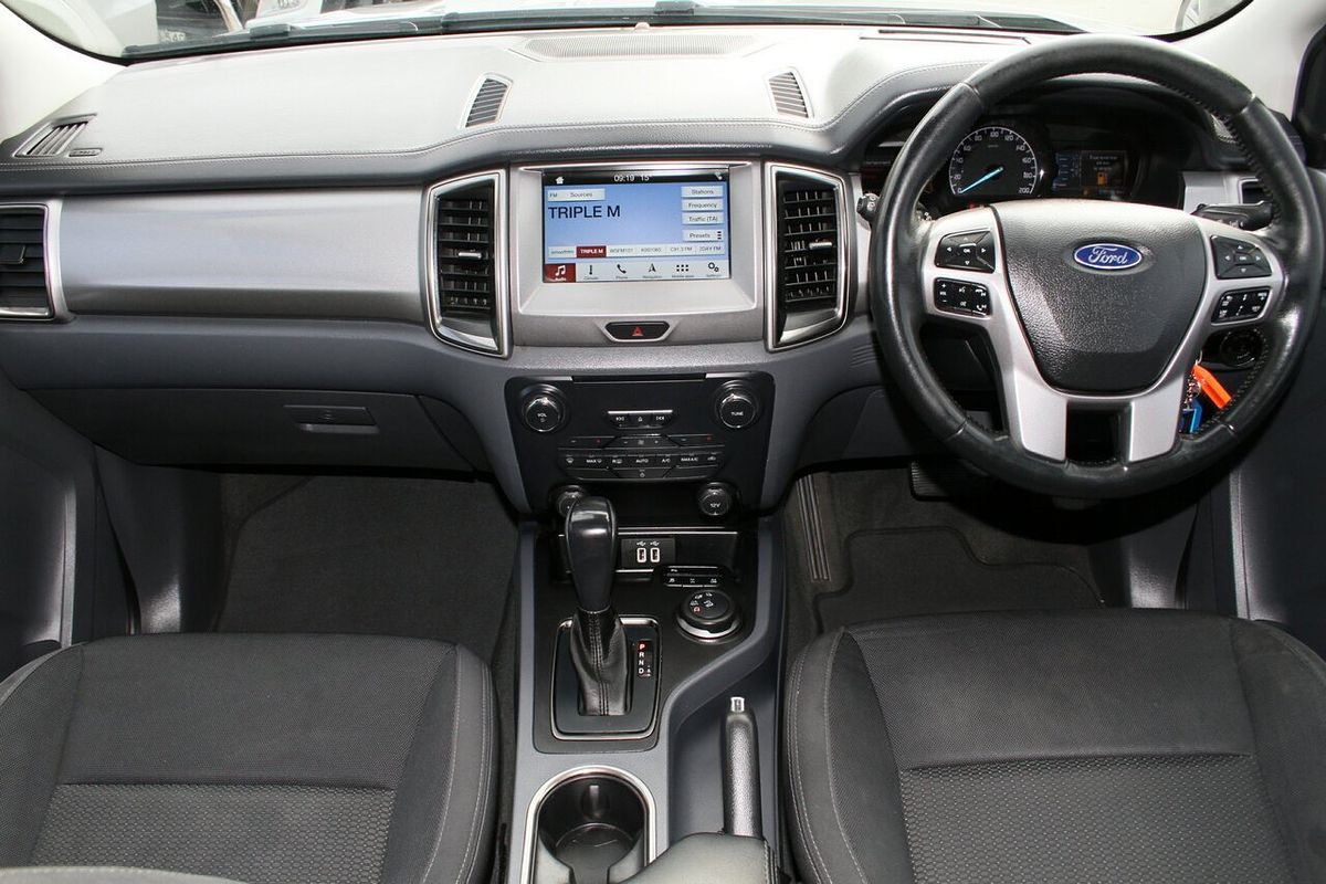 2017 Ford Everest Trend UA