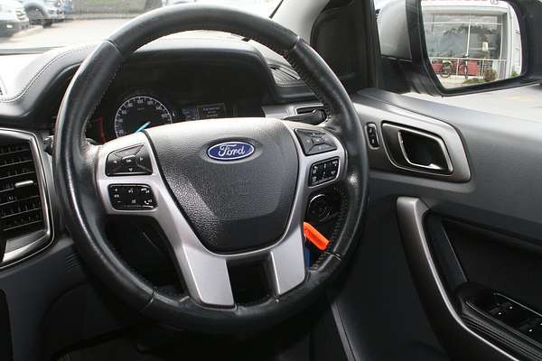 2017 Ford Everest Trend UA