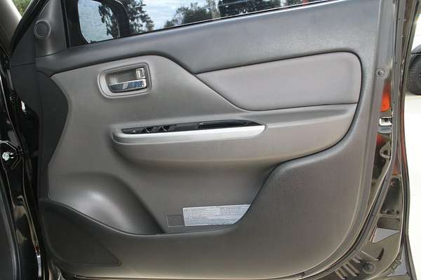 2015 Mitsubishi Triton GLS MQ 4X4