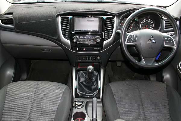 2015 Mitsubishi Triton GLS MQ 4X4