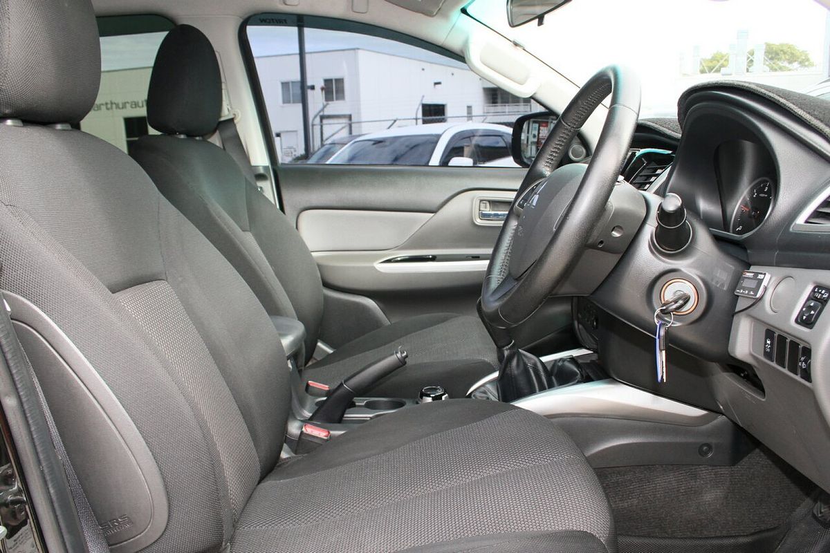 2015 Mitsubishi Triton GLS MQ 4X4